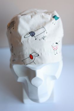 Медицинский колпак (Принт «Таксы на бежевом»)