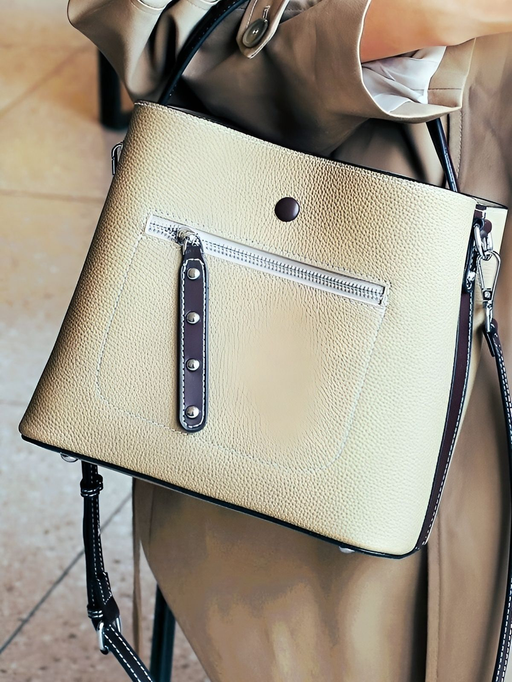 женская сумка на плечо из натуральной кожи