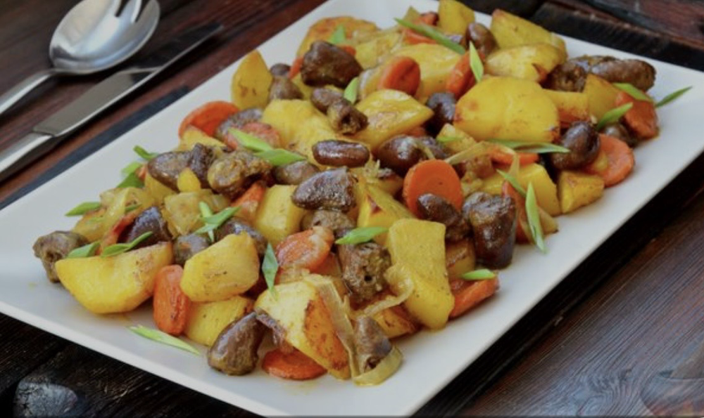 Картофель тушеный с куриными сердечками 300гр