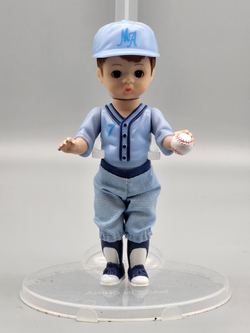 Коллекционная кукла Madam Alexander