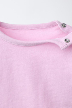 ZARA КОМПЛЕКТ ИЗ ФУТБОЛКИ И ШОРТОВ-БЕРМУДОВ ИЗ ПРЯЖИ ФЛАМЕ, РОЗОВЫЙ