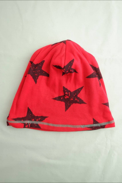 Шапка яркая 2/3 года