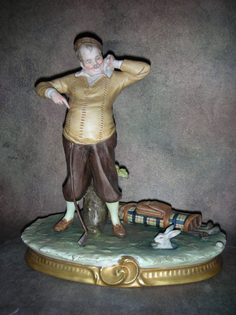 Статуэтка. Фарфор. Вот так гольф. Capodimonte. Италия