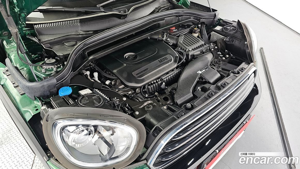 Mini Cooper Countryman HIGH (06.2020)