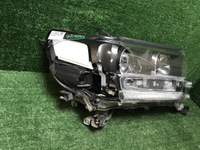 Битая Фара правая Land Cruiser 200 15-21 LED Black
