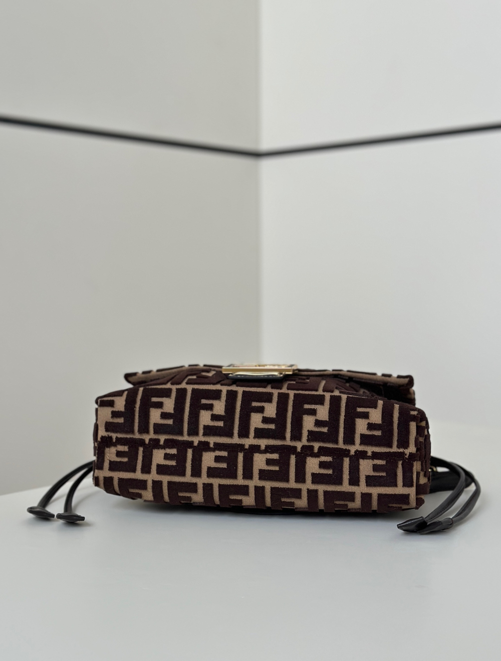 Fendi Medium Mamma Baguette 26 cm