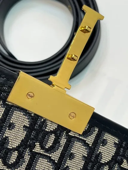 Сумка Dior 30 Montaigne жаккард Oblique
