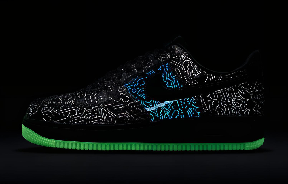 Кроссовки Nike Space Jam '07 "Computer Chip"