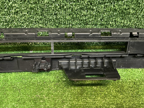 Решетка переднего бампера Haval H3 (2024-н.в.)