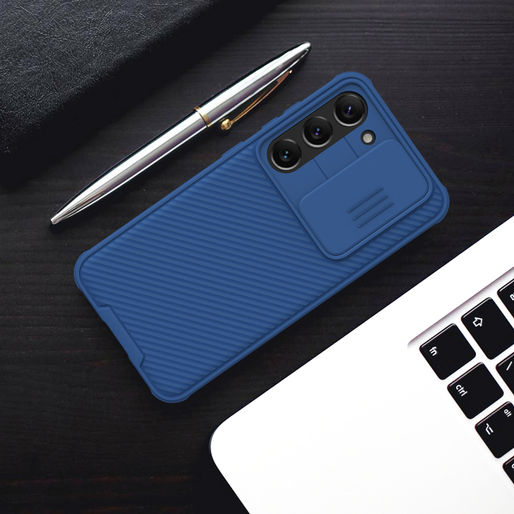 Чехол синего цвета от Nillkin на смартфон Samsung Galaxy S23, серия CamShield Pro (с сдвижной шторкой для камеры)