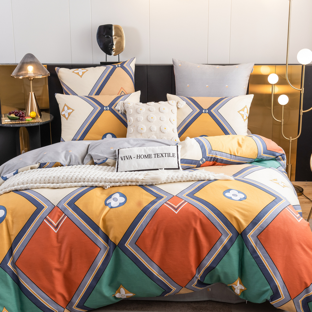 Комплект постельного белья Люкс Сатин 100% хлопок на резинке AR283