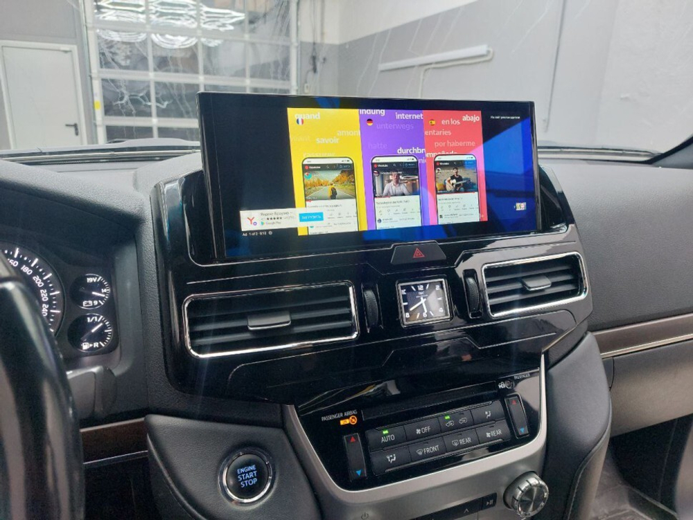 Магнитола для Toyota Land Cruiser 200 2015-2021 (с JBL и 360) - Radiola RDL-LC200-High монитор 12.3" на Android 12, 8/128Гб, CarPlay, 4G SIM-слот