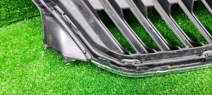 Решетка радиатора Skoda Rapid 1 (2012-2020)