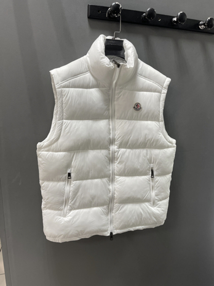 Жилетка Moncler #2855 (бел.)
