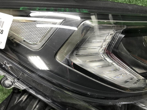 Фара правая Toyota RAV4 5 XA50 (2018-н.в.) LED