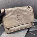 Yves Saint Laurent Niki 22 cm
