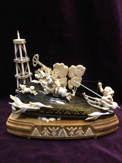 Скульптурная композиция "Тройка" большая, рог бизона, цевка, бук