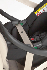 Коляска 3 в 1 Carrello Omega Plus CRL-6540 и автокресло Nova DK791 Black Line Cosmo Black