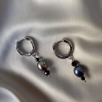 Серьги «Тёмный блеск» с черным жемчугом