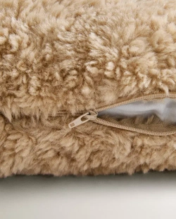 ZARA HOME КРОВАТЬ ДЛЯ ДОМАШНИХ ЖИВОТНЫХ С ИСКУССТВЕННЫМ МЕХОМ