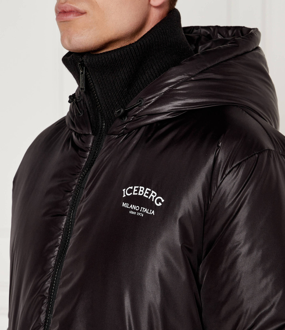 Пуховая куртка Iceberg - черный(245 I1P J010 6405)