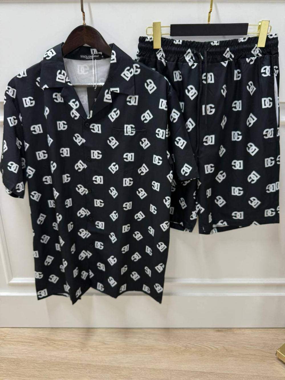 Костюм Dolce Gabbana