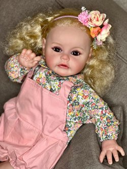 Кукла Реборн мягконабивная 60см в пакете (FA-026)