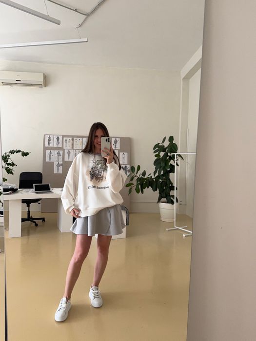 СВИТШОТ РЕНА МОЛОЧНЫЙ МОРСКОЙ ВОЛК