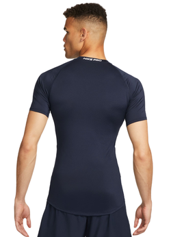 Термобелье Nike Pro Dri-FIT Tight Short-Sleeve Fitness Top - obsidian/white