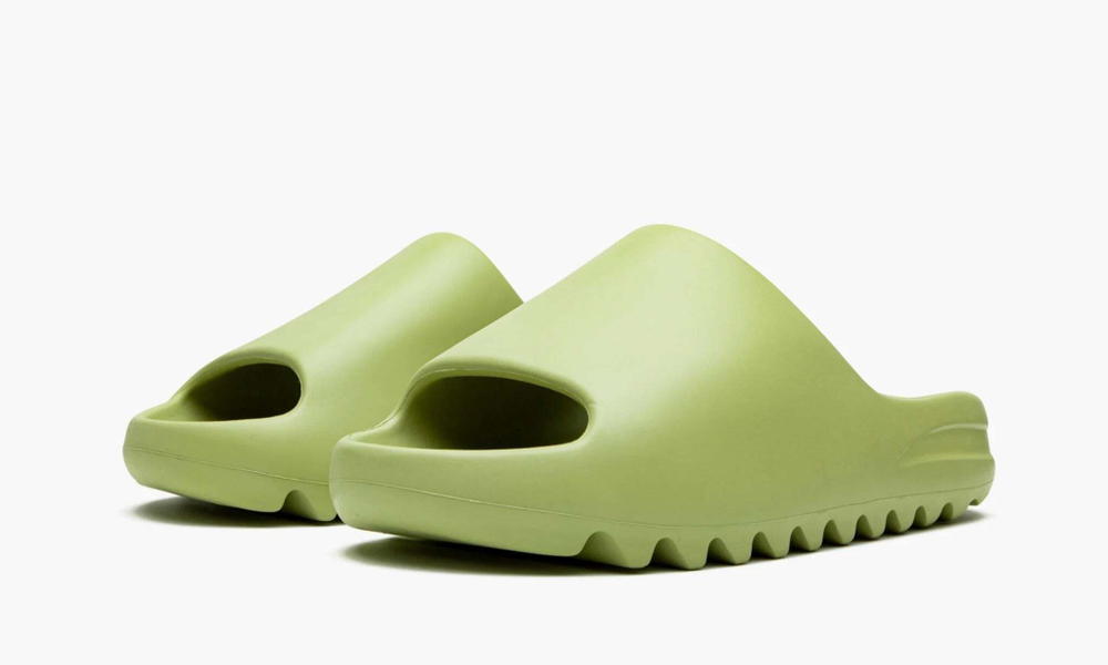 Yeezy Slide "Resin"