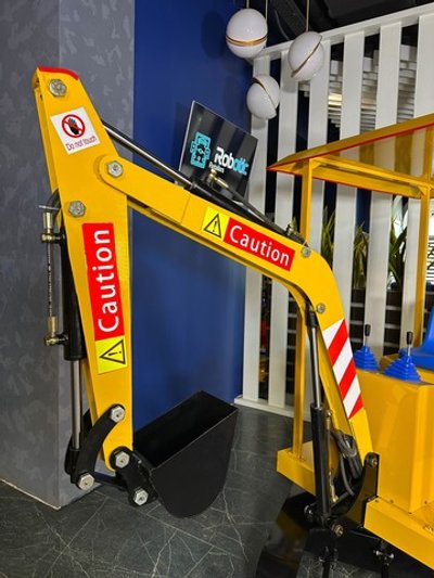 Детский аттракцион "Экскаватор"