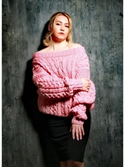 Свитер с аранами