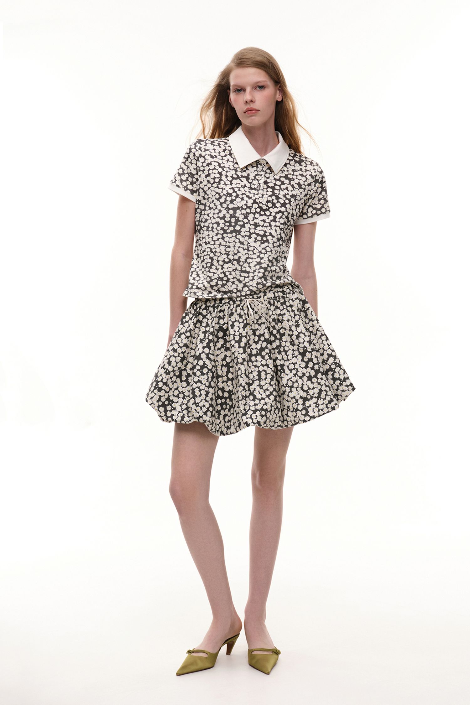 Поло с цветочным принтом (Flower Power), черное