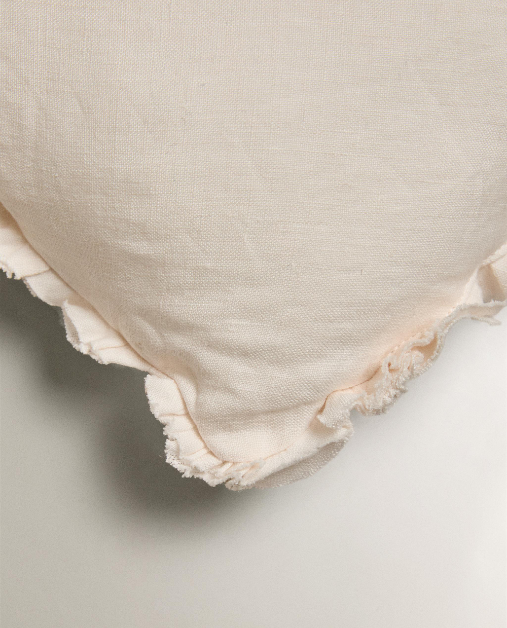 Декоративная подушка детская Zara Home, розовый, 6603/009
