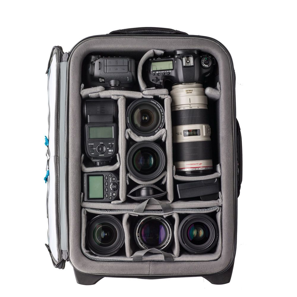 Чемодан Tenba Roadie Air Case Roller 21 638-715 на колесах