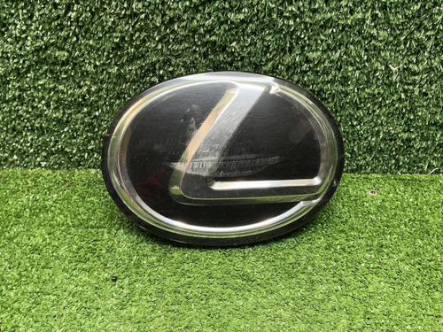 Эмблема решетки радиатора Lexus RX 3 AL10 (08-12)