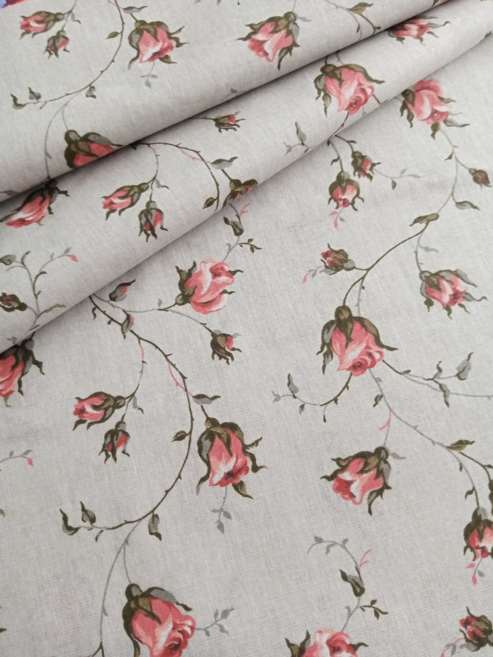 Ткань бязь плательная, рис. "Розы", ширина 150 см, арт. 215