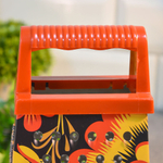 Терка 4-х гранная с пластиковой ручкой (конус) Радуга