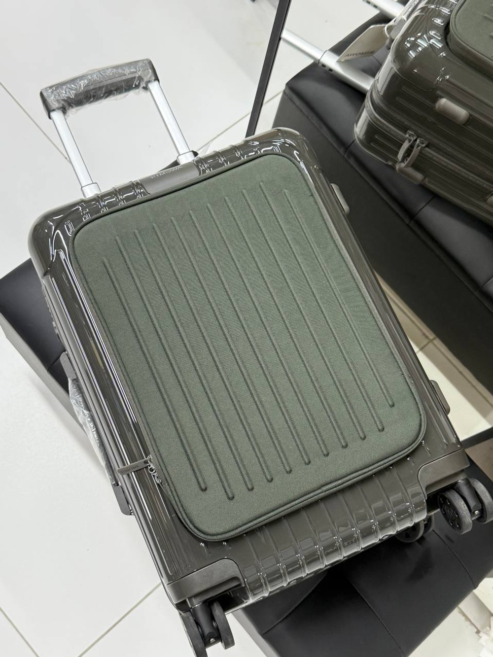 Чемодан Rimowa