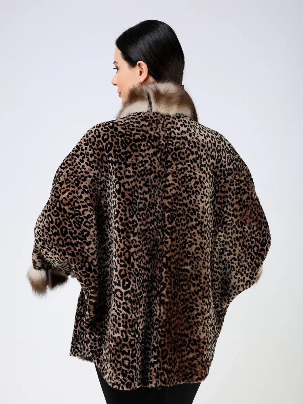 Шуба зимняя дубленка натуральная