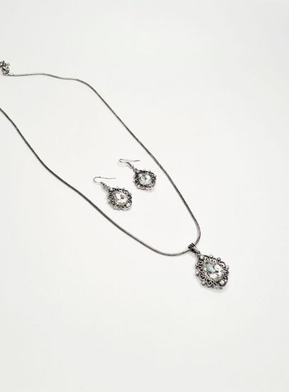 Комплект бижутерии (колье, серьги, браслет, кольцо)