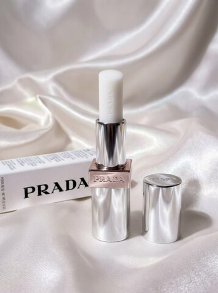 Бальзам для губ Light Glowing Lip Oil Stick оттенок U014 White прозрачный (3,8г)