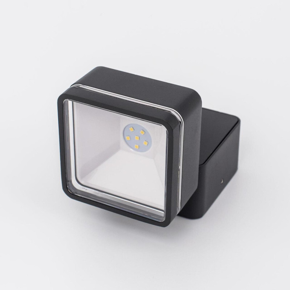 Уличный настенный светильник Citilux CLU0008K