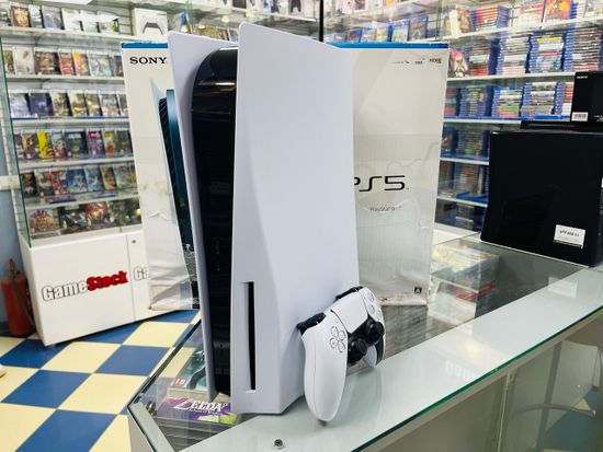 Игровая приставка Sony Playstation 5 825GB 3-Ревизия (PS5) Б/У SN:S01E33101XX710526045