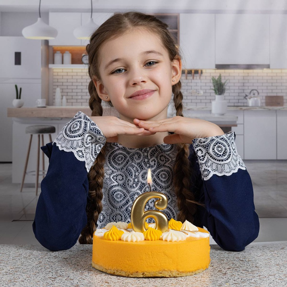 Свечи-цифры Золотые, 8 см