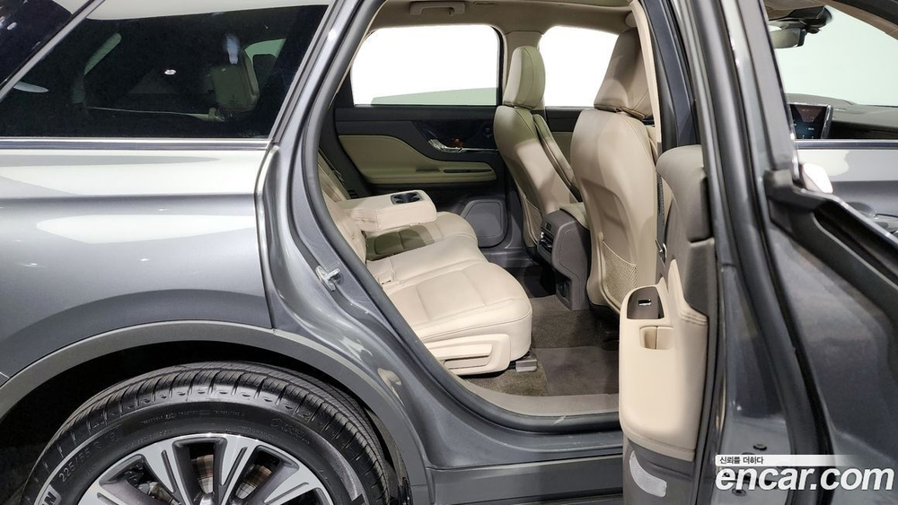 Lincoln Corsair 2.0 Reserve AWD (12.2022)