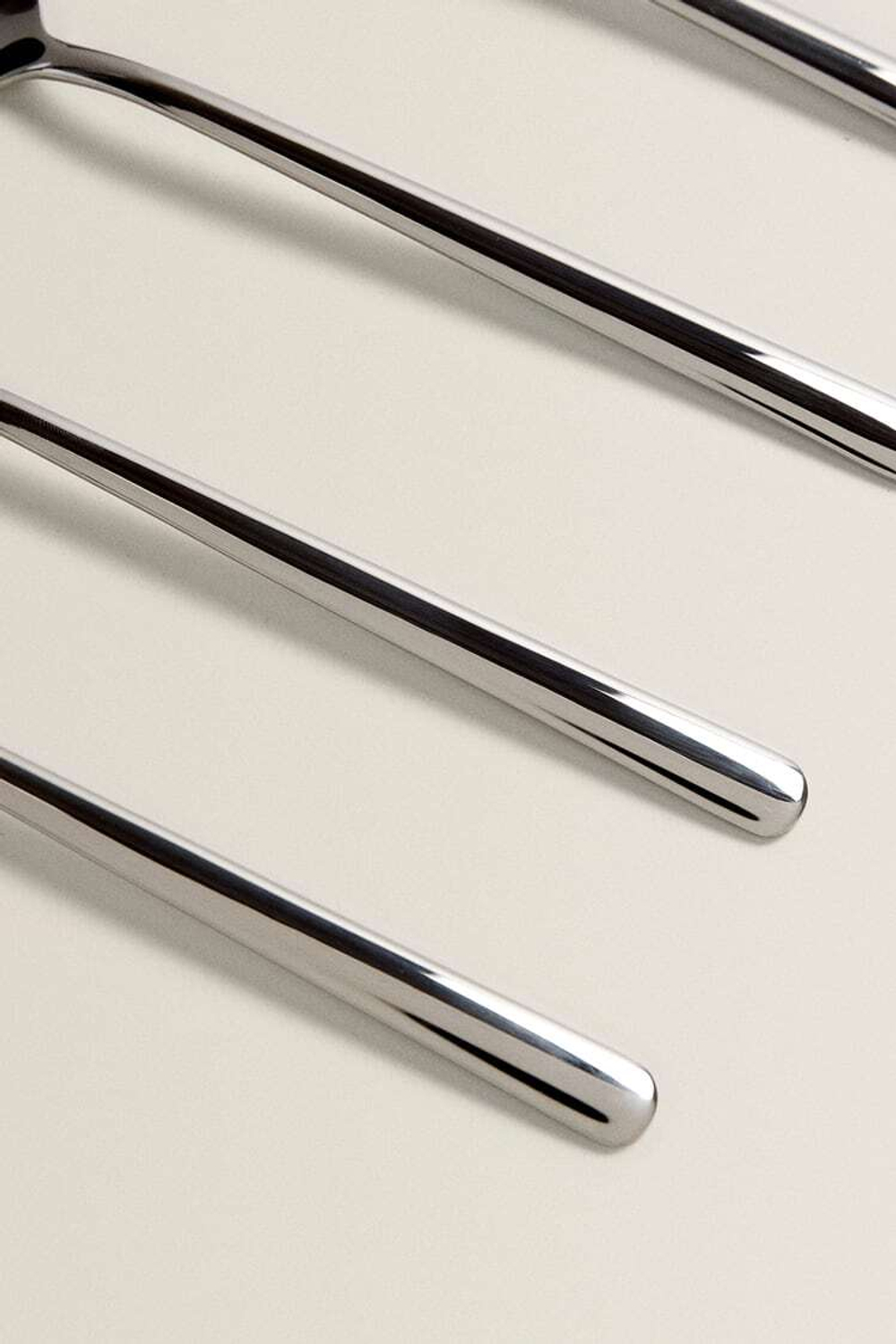 ZARA HOME БЛЕСТЯЩАЯ МЕТАЛЛИЧЕСКАЯ ЛОЖКА (НАБОР ИЗ 4 ПРЕДМЕТОВ)