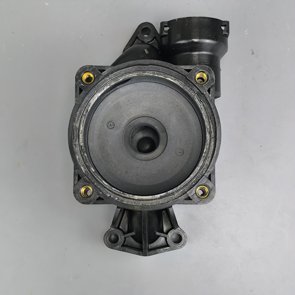 Б/У крышка (улитка) насоса для котлов VAILLANT atmoMAX, turboMAX pro/plus