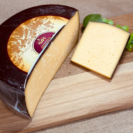 Сыр твердый «Знатный» 50% Беларусь