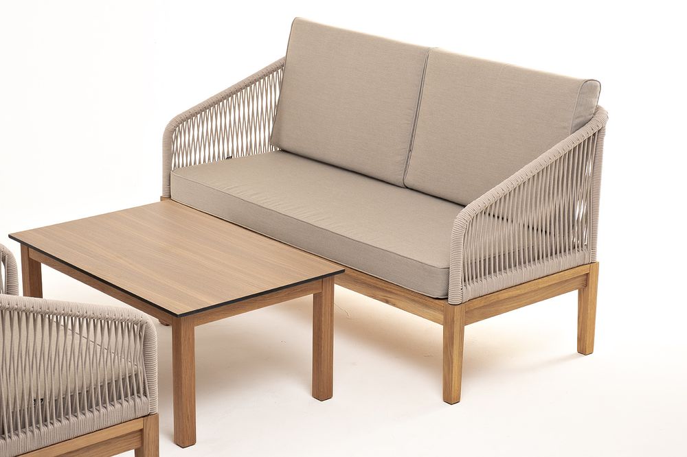 "Канны" лаунж-зона 4-местная из роупа со столиком "Канны" цвета "дуб", основание дуб, роуп бежевый